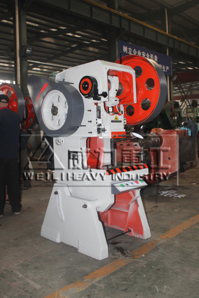 40噸開(kāi)式可傾沖床